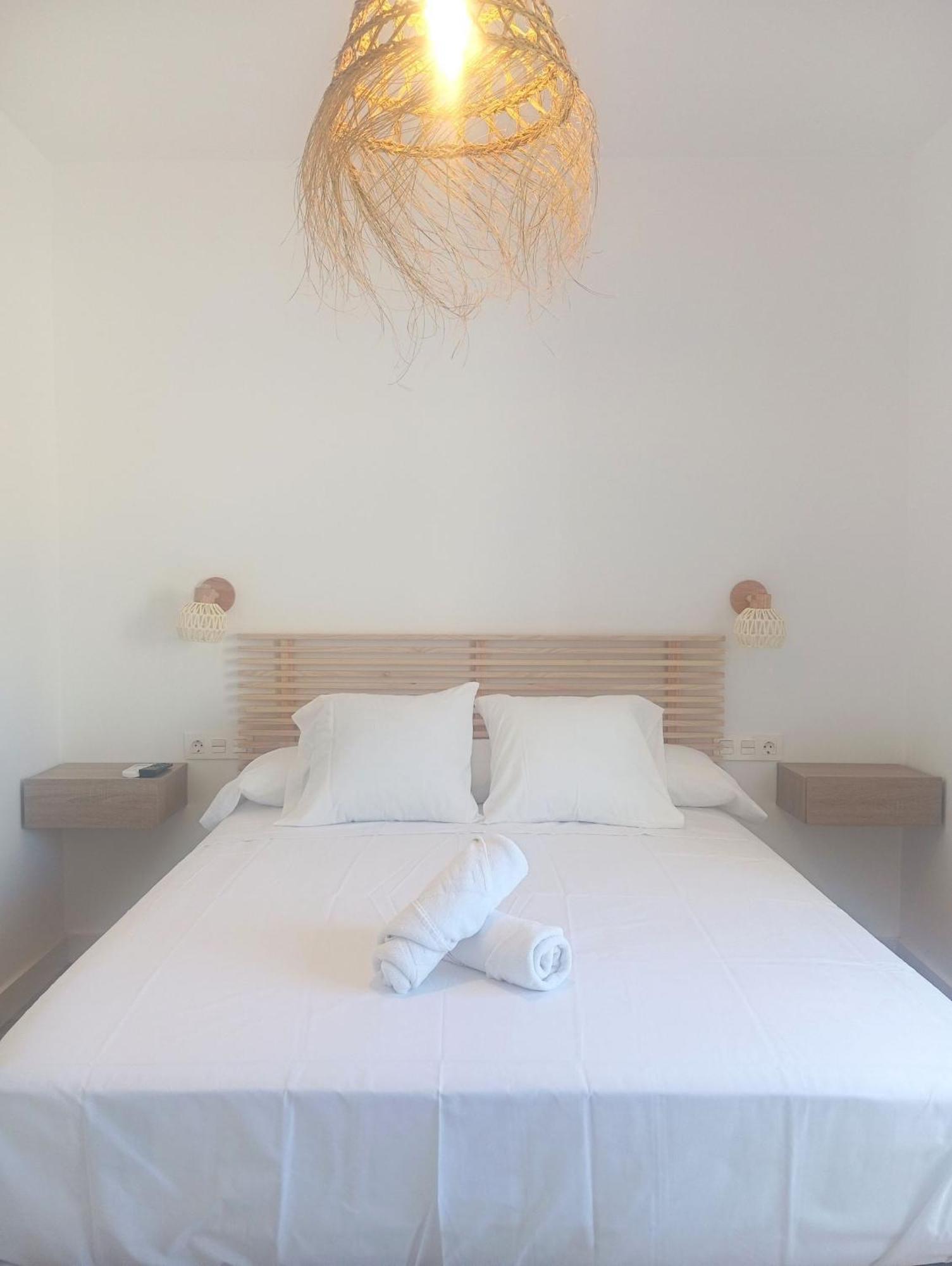 Hostal Casa Emilio Альмерія Екстер'єр фото