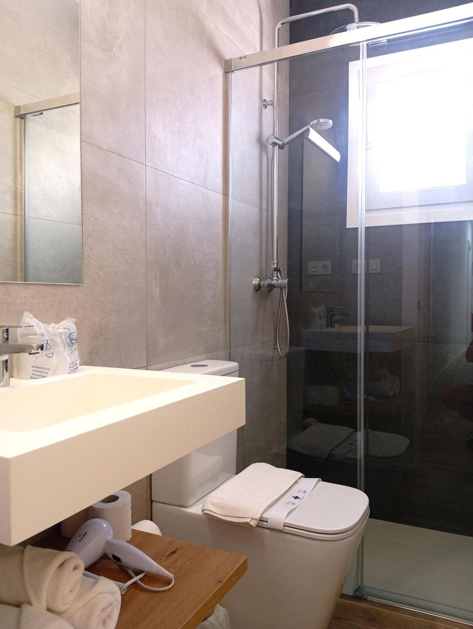 Hostal Casa Emilio Альмерія Екстер'єр фото