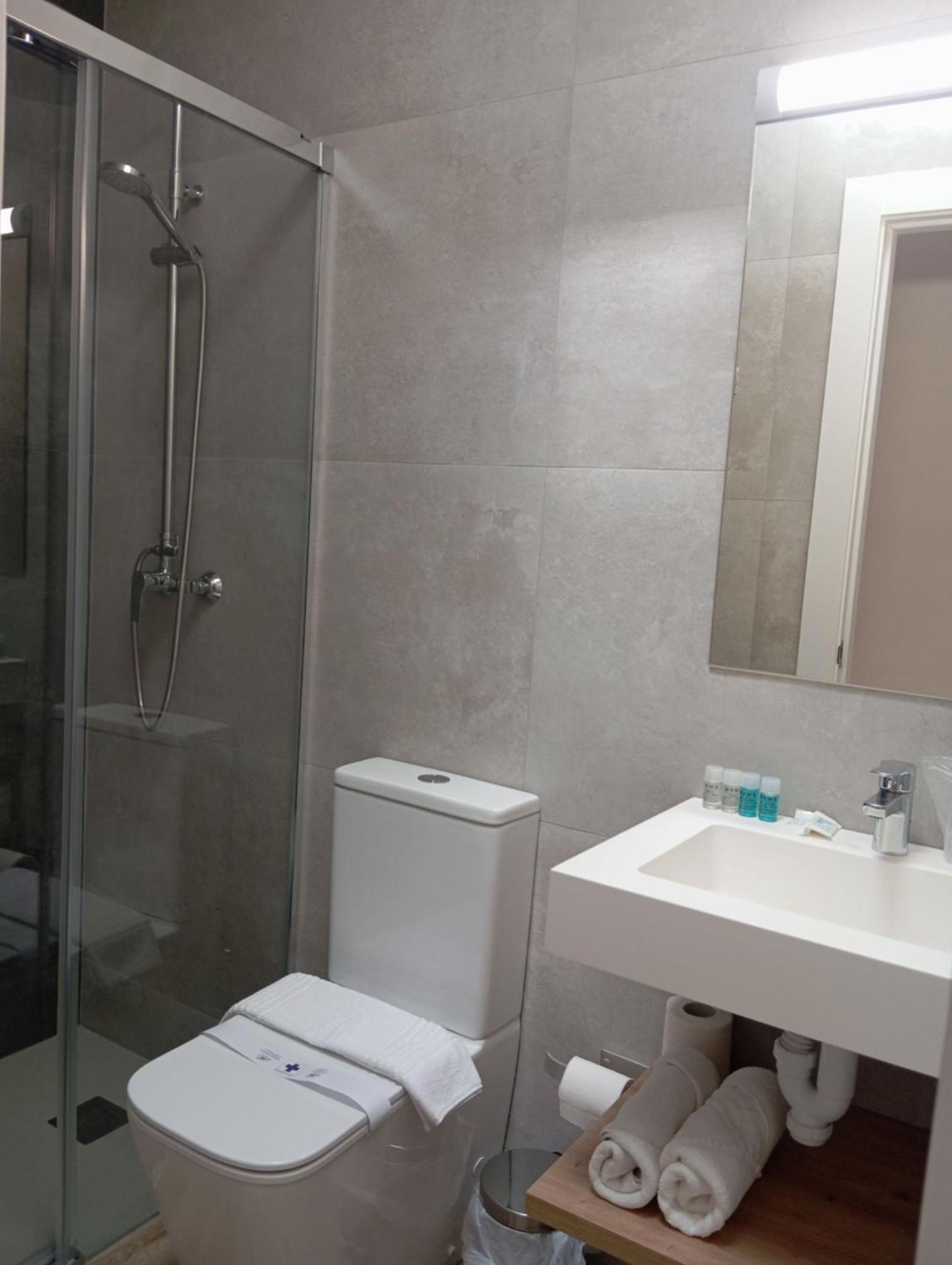 Hostal Casa Emilio Альмерія Екстер'єр фото
