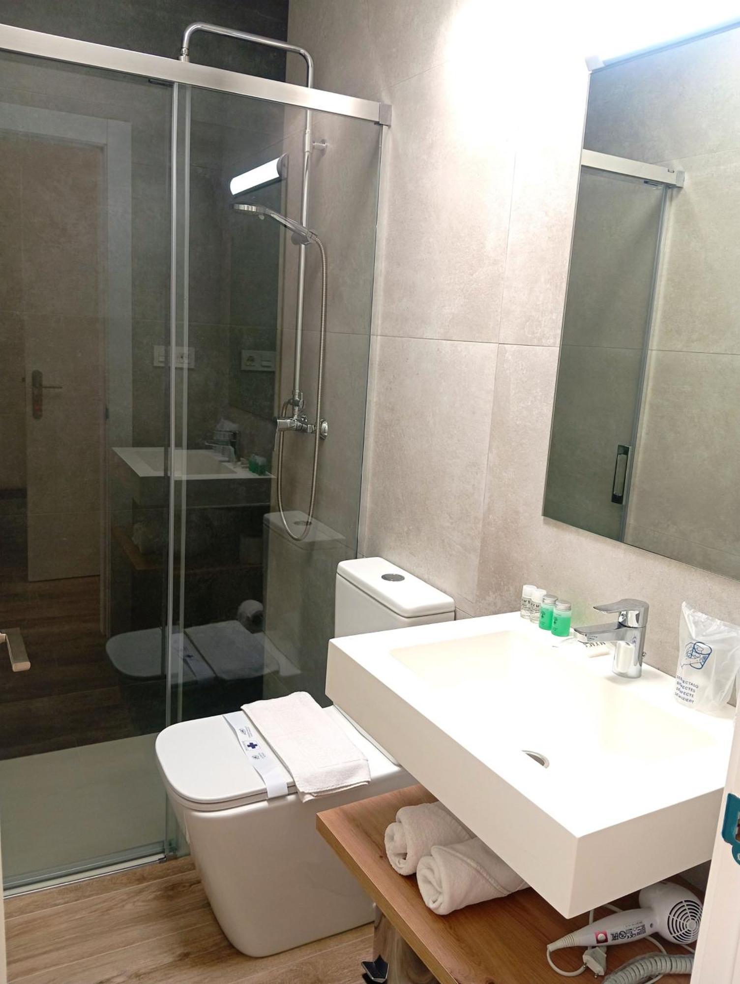 Hostal Casa Emilio Альмерія Екстер'єр фото